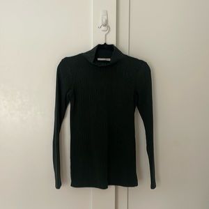 Forrest green ribbed stretch turtleneck